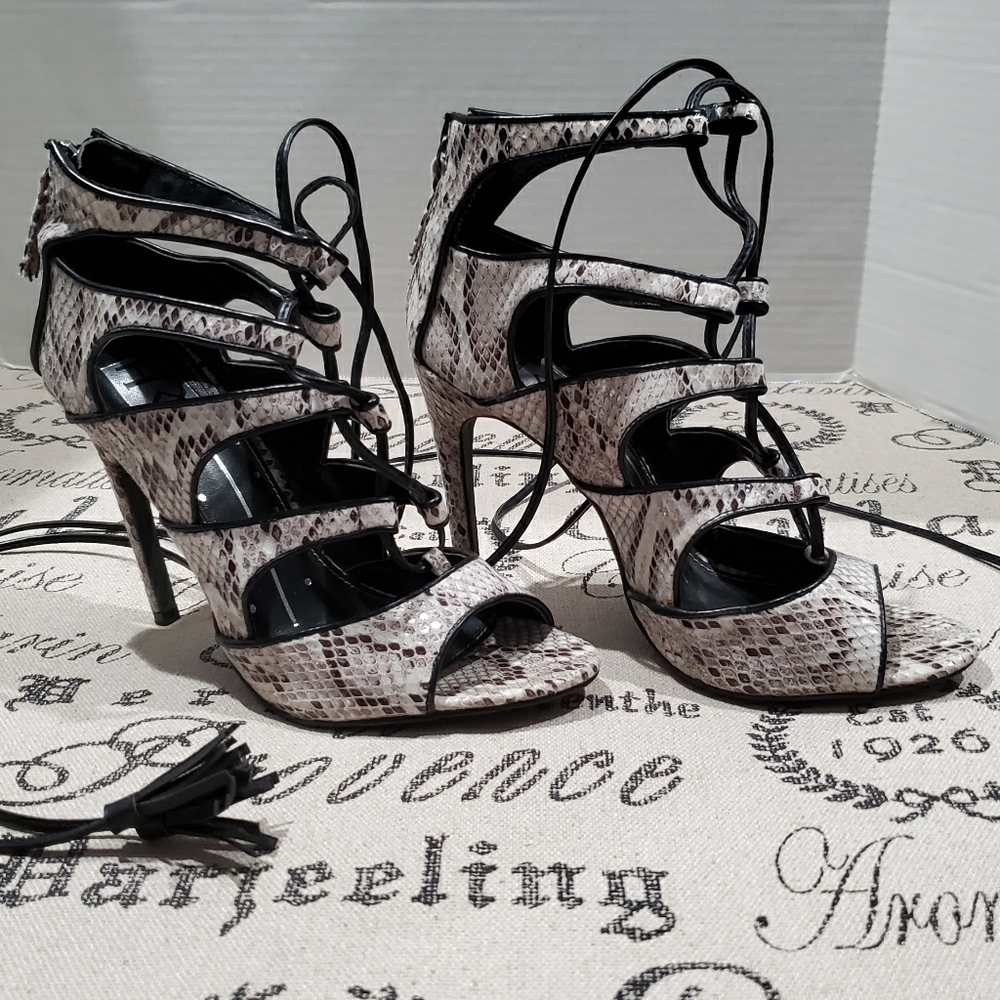 H.R.H. Stiletto heels faux snake skin size 8